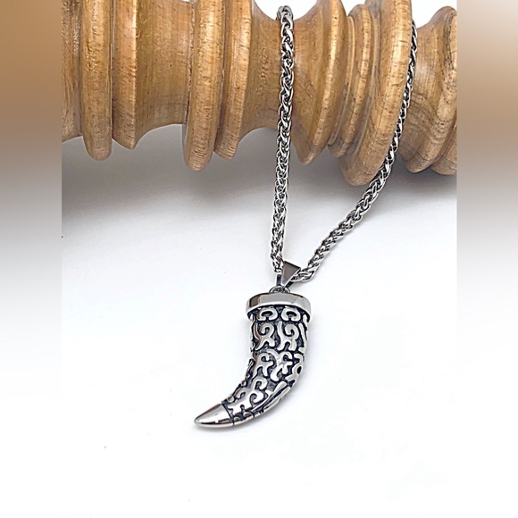 Large Stainless Steel Talon & Wheat Chain Necklace, NEW In Gift Box, Great Gift - Picture 2 of 6